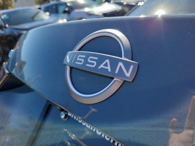 2025 Nissan Sentra SV CVT