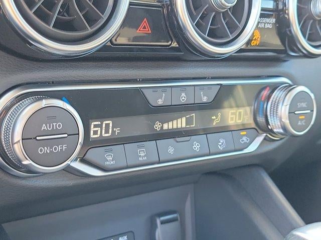 2025 Nissan Sentra SV CVT