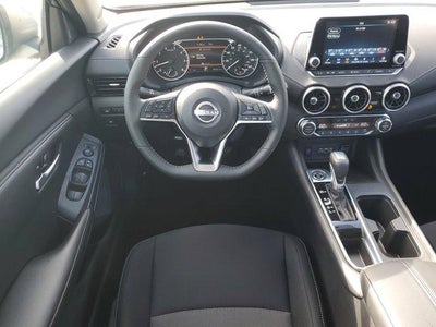 2025 Nissan Sentra SV CVT