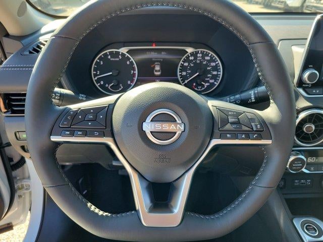 2025 Nissan Sentra SV CVT