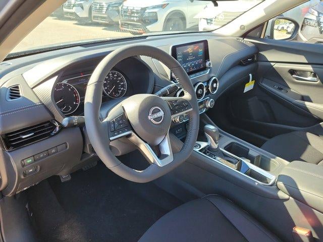 2025 Nissan Sentra SV CVT