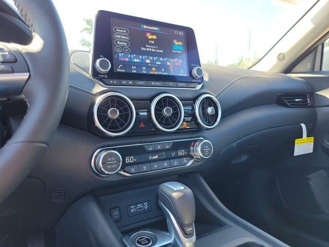 2025 Nissan Sentra SV CVT