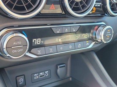 2025 Nissan Sentra SV CVT