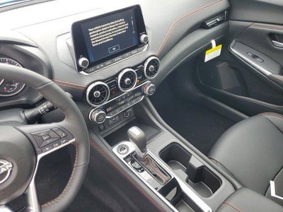 2025 Nissan Sentra SR CVT
