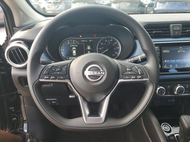 2025 Nissan Versa SV CVT