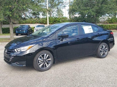 2025 Nissan Versa SV CVT