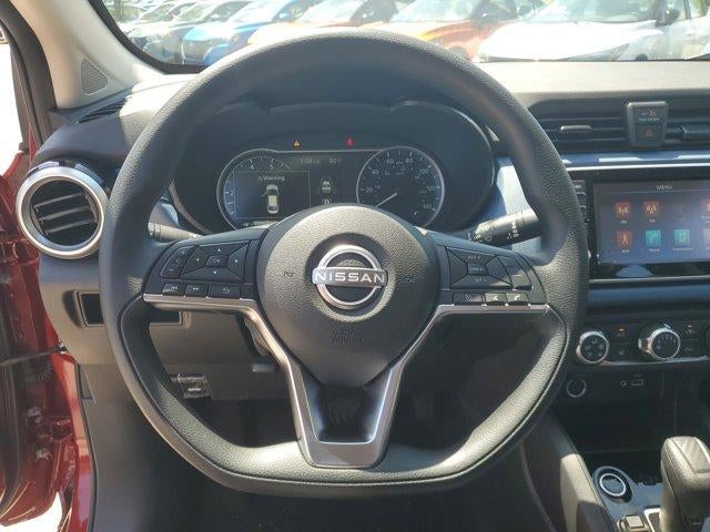 2025 Nissan Versa SV CVT