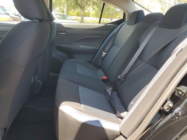 2025 Nissan Versa SV CVT