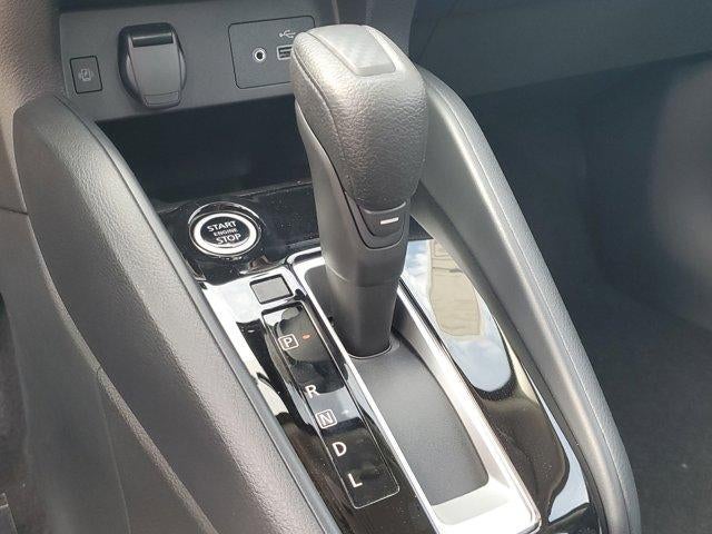 2025 Nissan Versa SV CVT