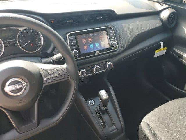 2025 Nissan Kicks Play S FWD