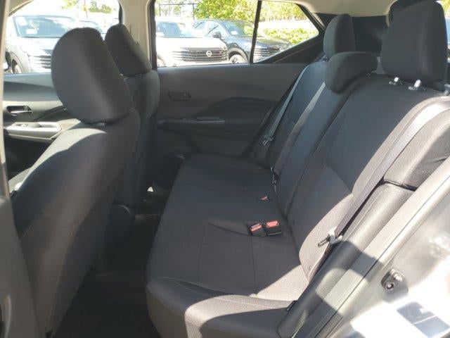 2025 Nissan Kicks Play S FWD