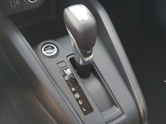 2025 Nissan Kicks Play S FWD