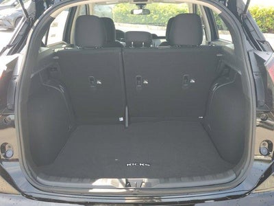 2025 Nissan Kicks Play S FWD
