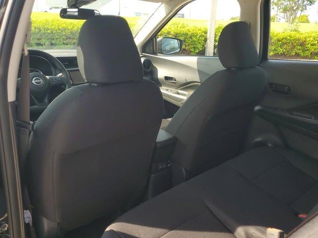 2025 Nissan Kicks Play S FWD