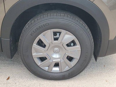 2026 Nissan Kicks S FWD