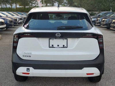 2026 Nissan Kicks S FWD
