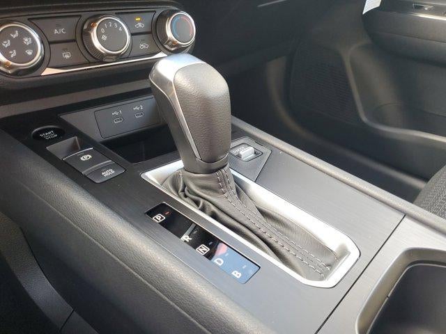 2026 Nissan Kicks S FWD