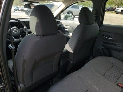 2025 Nissan Kicks SV FWD