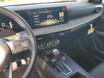 2025 Nissan Kicks SV FWD