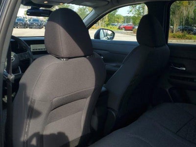 2025 Nissan Kicks SV FWD