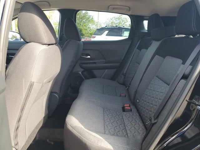 2025 Nissan Kicks SV FWD