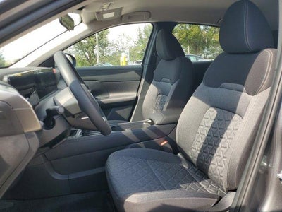 2025 Nissan Kicks SV FWD