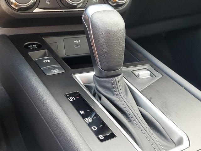 2025 Nissan Kicks SV FWD