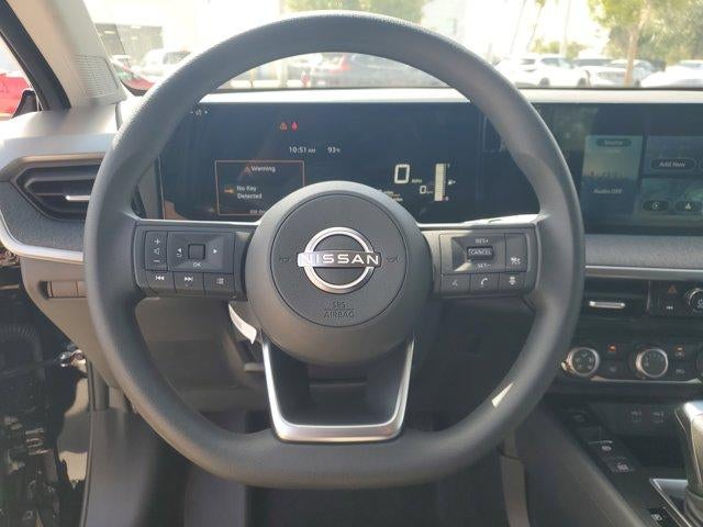 2025 Nissan Kicks SV FWD