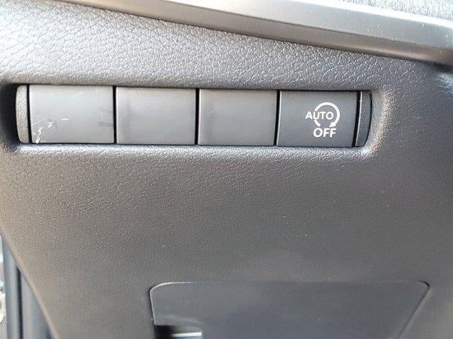 2026 Nissan Kicks SV FWD