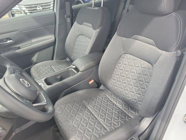 2026 Nissan Kicks SV FWD