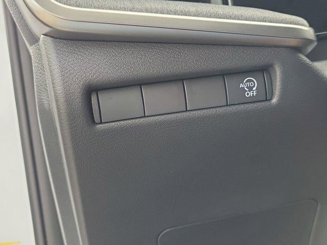 2026 Nissan Kicks SV FWD