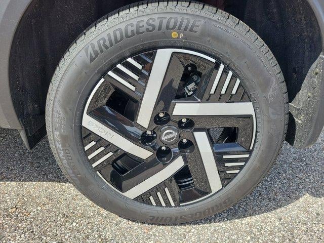 2026 Nissan Kicks SV FWD