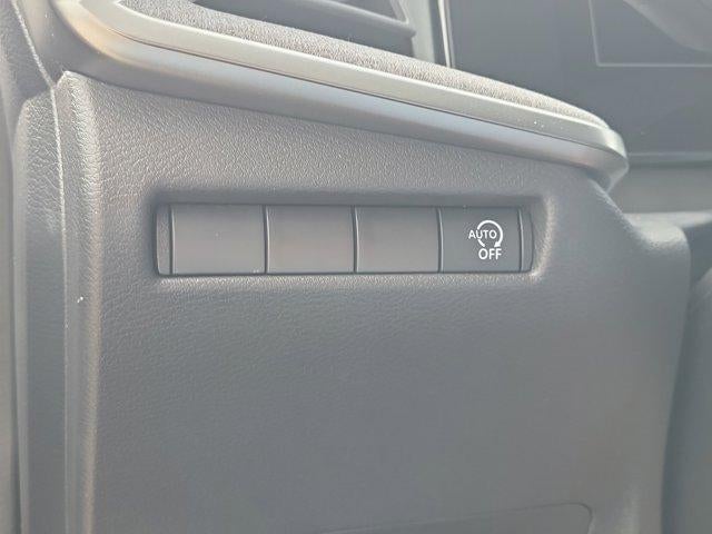 2026 Nissan Kicks SV FWD