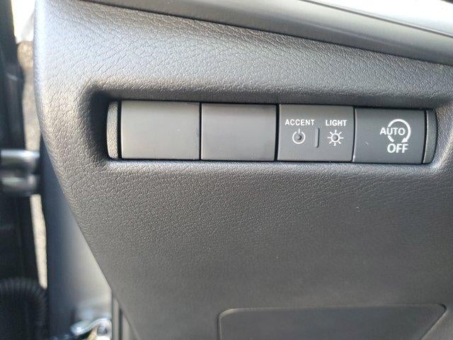 2026 Nissan Kicks SV FWD