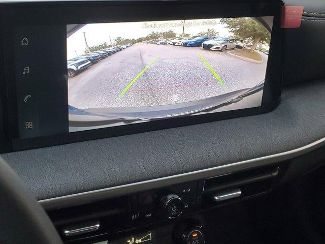 2026 Nissan Kicks SV FWD