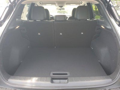 2025 Nissan Kicks SR FWD