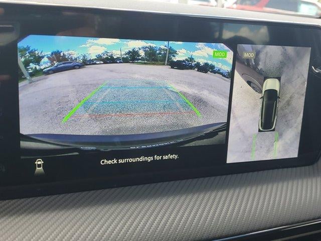 2025 Nissan Kicks SR FWD