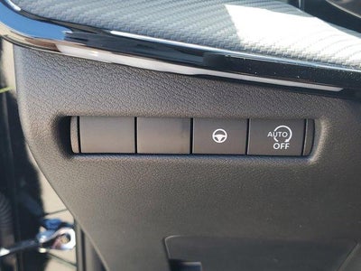 2025 Nissan Kicks SR FWD