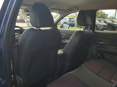 2025 Nissan Kicks SR FWD