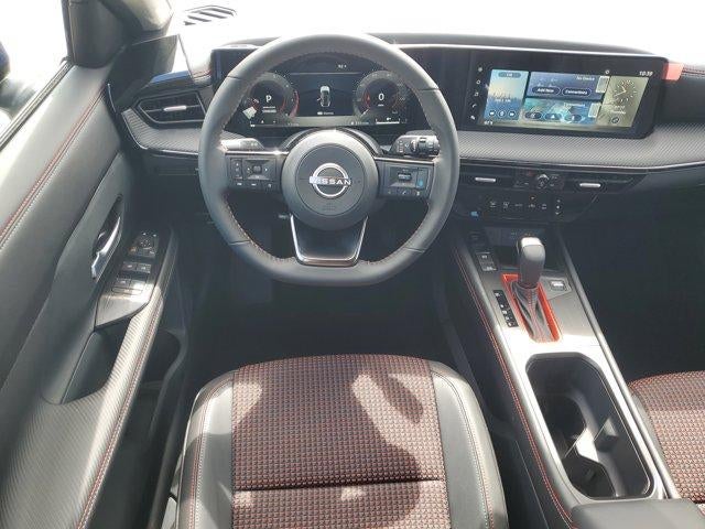 2025 Nissan Kicks SR FWD