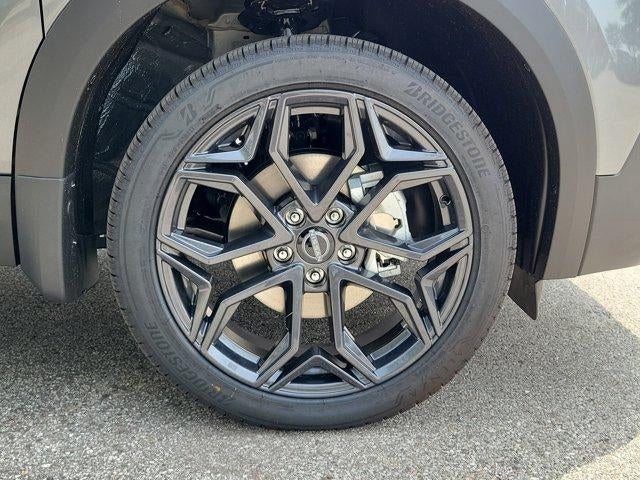 2026 Nissan Kicks SR FWD