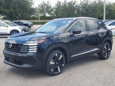 2025 Nissan Kicks SR FWD