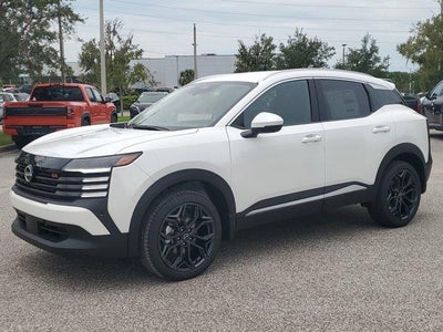 2025 Nissan Kicks SR FWD