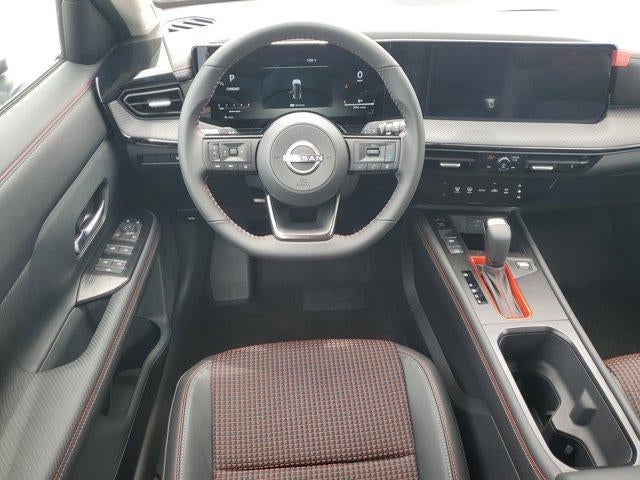 2025 Nissan Kicks SR FWD