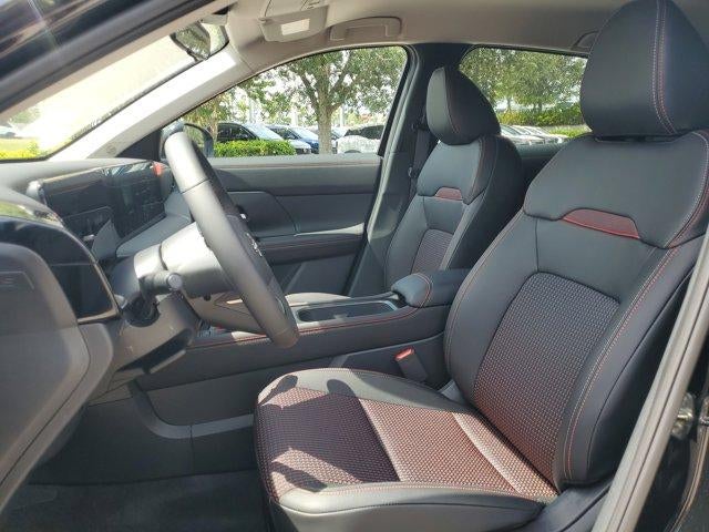 2025 Nissan Kicks SR FWD