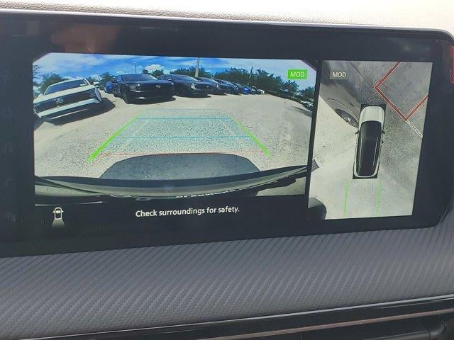 2025 Nissan Kicks SR FWD