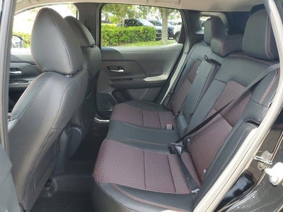 2025 Nissan Kicks SR FWD