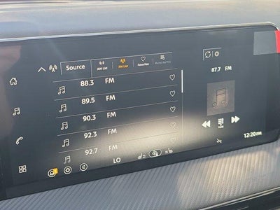 2026 Nissan Kicks SR FWD