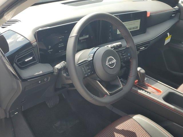 2025 Nissan Kicks SR FWD