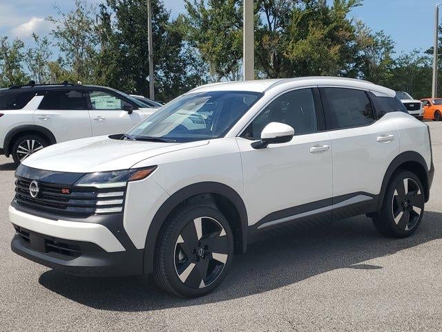 2025 Nissan Kicks SR FWD